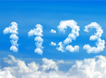 Blue Clouds Clock Bildschirmschoner - Wolken Uhr Bildschirmschoner für Windows